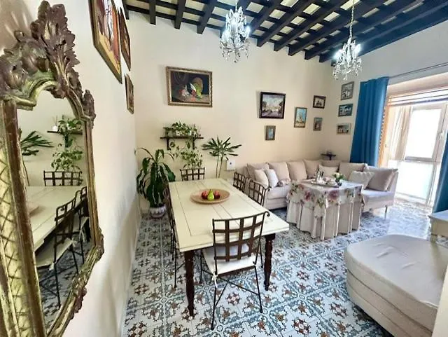 Apartment Gatu Casa Lola , 