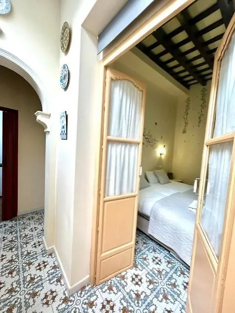 Apartment Gatu Casa Lola , 